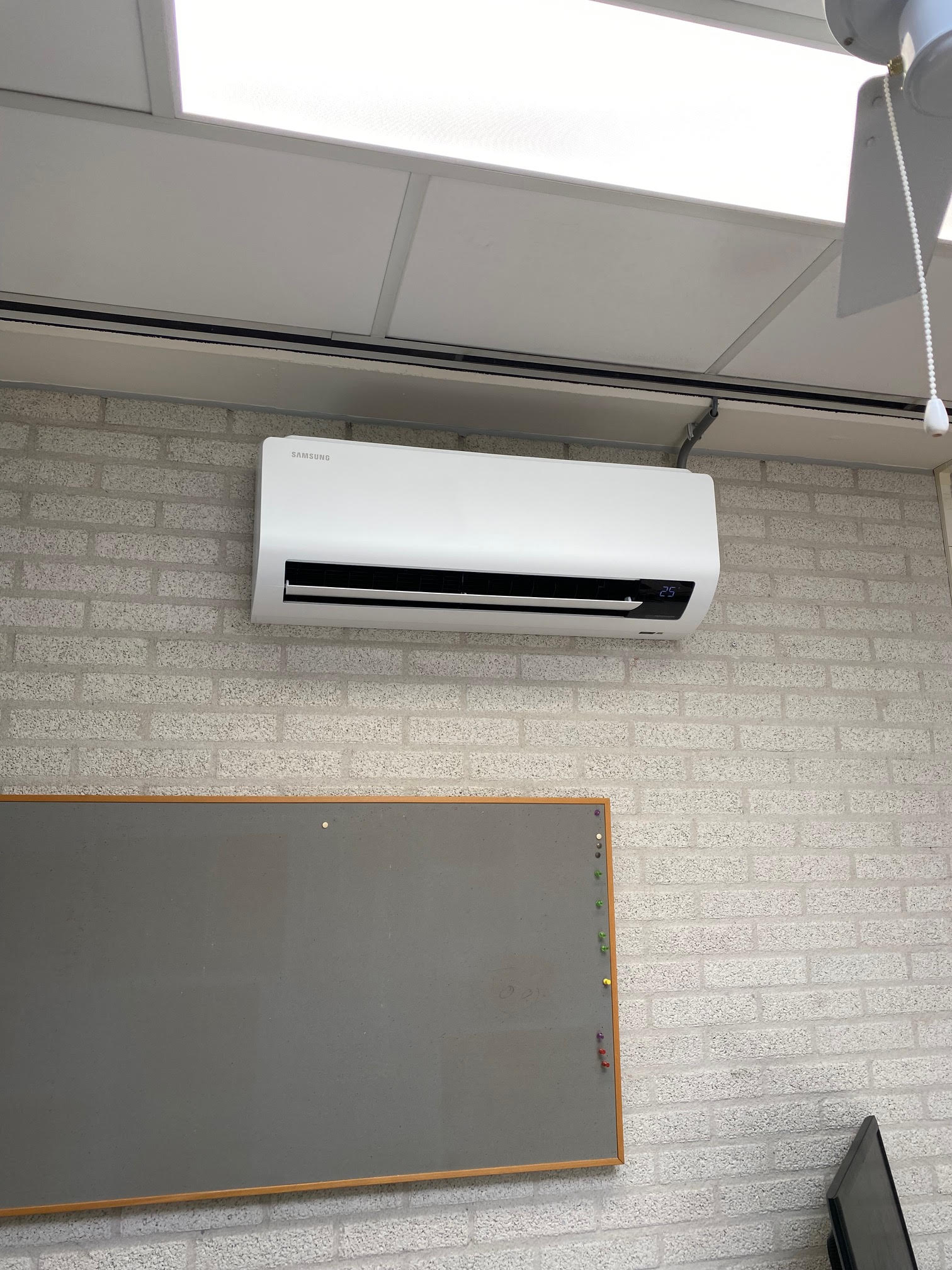 Airco installatie op school